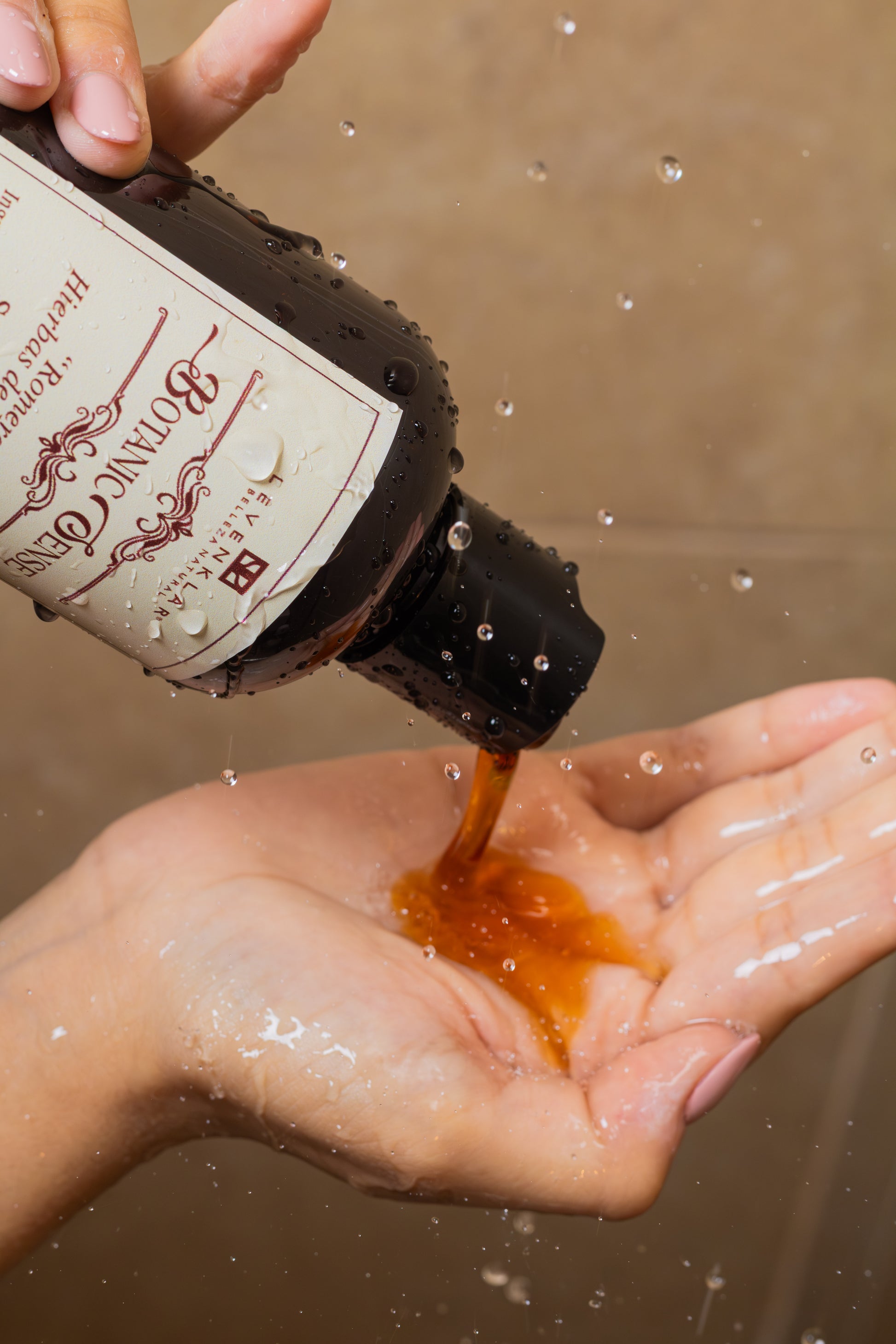 Shampoo Romero con hierbas de la pradera